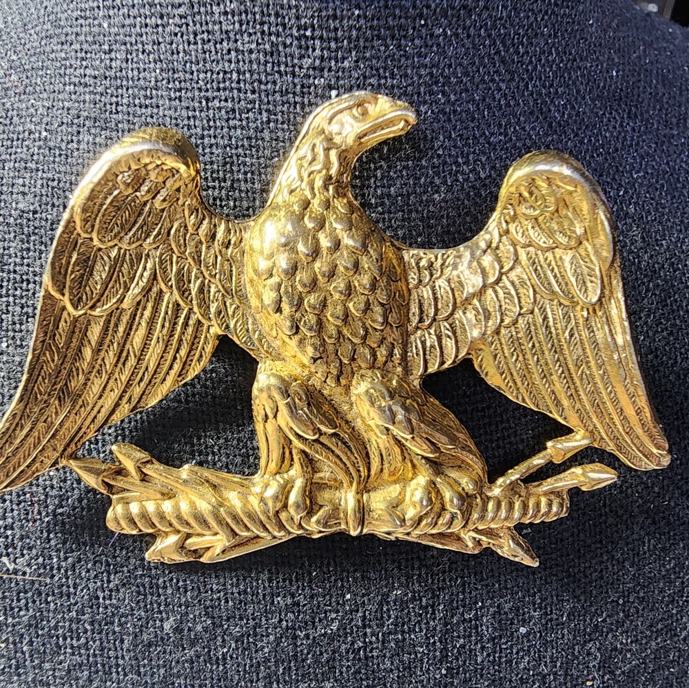 Vintage  Accessocraft Eagle pendant